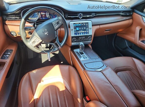 ZAM56RPAXG1188579 2016 MASERATI QUATTROPOR Черный Вид панели приборов