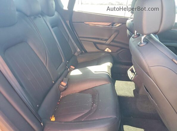 ZAM56RRA1H1237165 2017 MASERATI QUATTROPOR Silver 