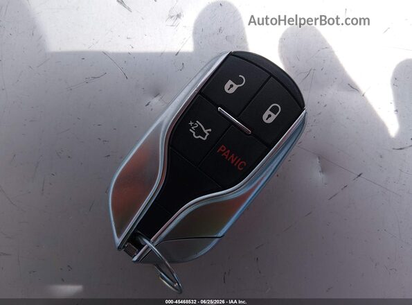 ZAM56YPS8K1332920 2019 MASERATI QUATTROPOR Black Dashboard view