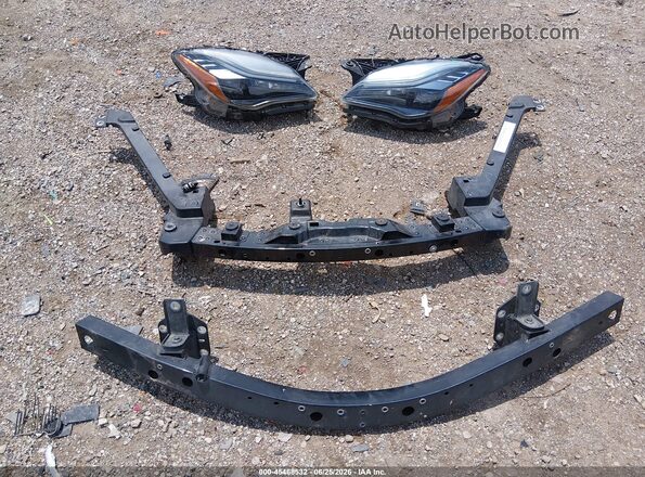 ZAM56YPS8K1332920 2019 MASERATI QUATTROPOR Black 