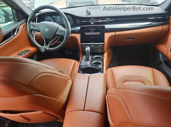 ZAM56YRM2N1385101 2022 MASERATI QUATTROPOR Gray 
