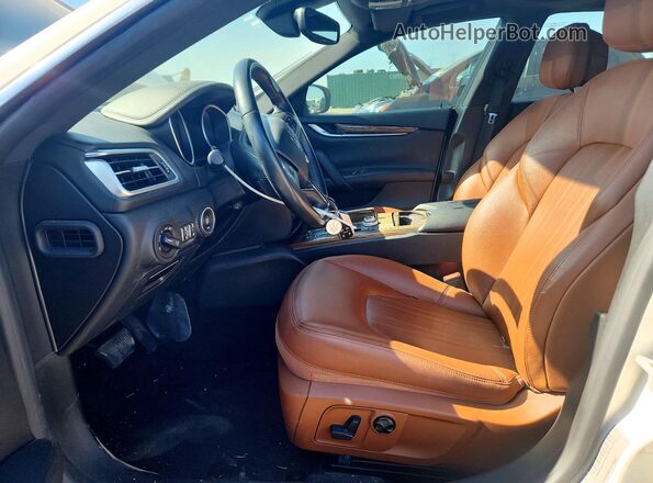 ZAM57RTA3H1237139 2017 MASERATI GHIBLI White Front interior view