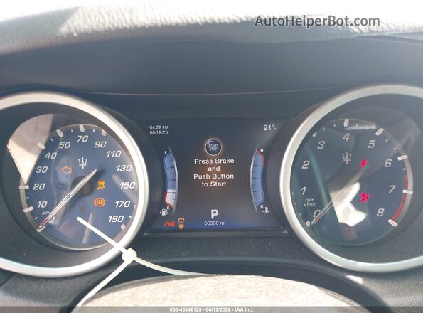 ZAM57RTA6G1181101 2016 MASERATI GHIBLI Black Widok tylnych siedzeń