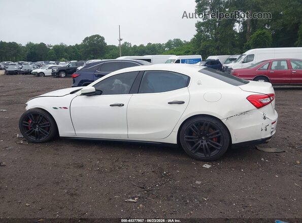 ZAM57RTS1H1238119 2017 MASERATI GHIBLI White Widok wnętrza 360 stopni