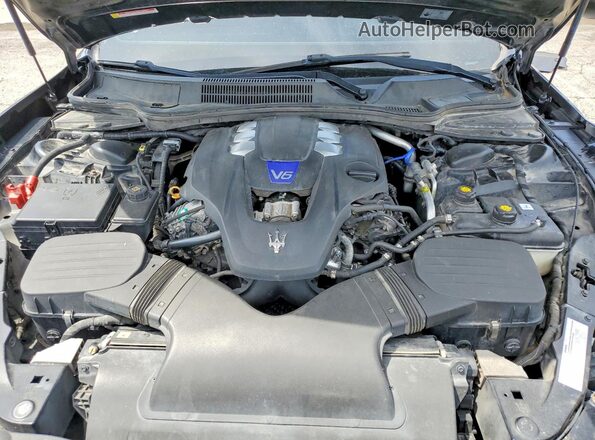 ZAM57RTS8H1249957 2017 MASERATI GHIBLI Black Rear interior view