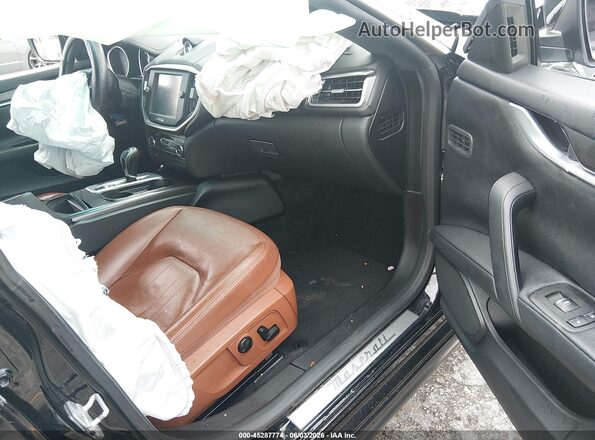 ZAM57XSA1G1173879 2016 MASERATI GHIBLI Black Front interior view