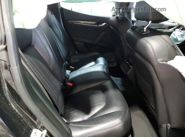 ZAM57XSA2L1345072 2020 MASERATI GHIBLI Black Vista de los asientos traseros