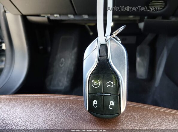 ZAM57XSA4K1310130 2019 MASERATI GHIBLI Black Առջևի վահանակի տեսք