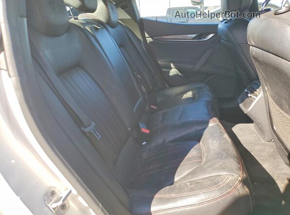 ZAM57XSA4K1325128 2019 MASERATI GHIBLI White Widok tylnych siedzeń