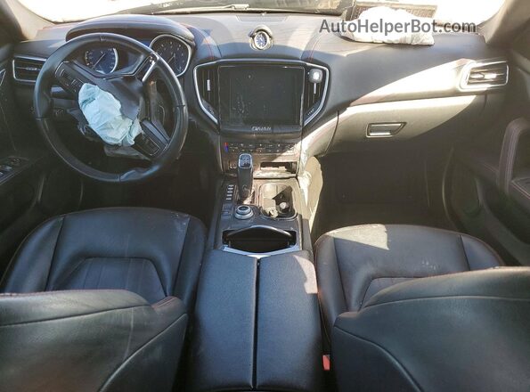 ZAM57XSA4K1325128 2019 MASERATI GHIBLI White Widok deski rozdzielczej