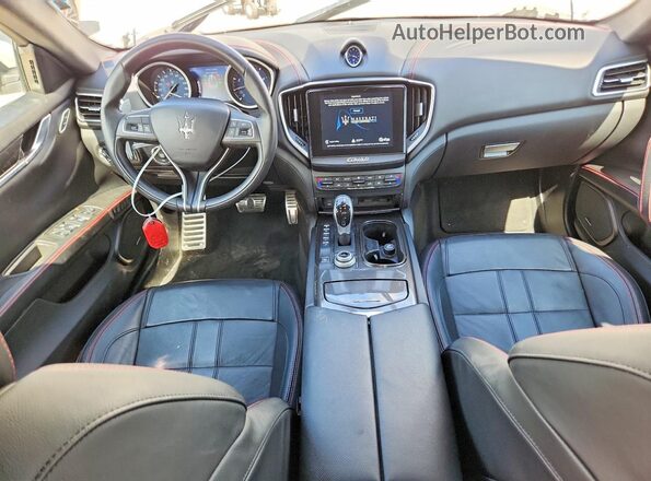 ZAM57XSS5J1290879 2018 MASERATI GHIBLI White Առջևի վահանակի տեսք