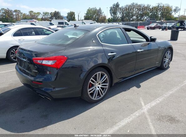ZAM57YSS9J1260127 2018 MASERATI GHIBLI Black Rear right