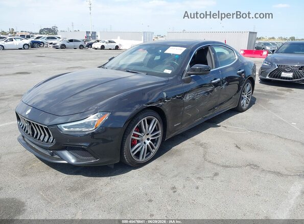 ZAM57YSS9J1260127 2018 MASERATI GHIBLI Black Front left