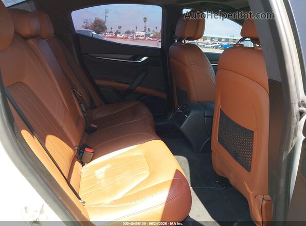 ZAM57YTA6J1287176 2018 MASERATI GHIBLI White Vista de la etiqueta del VIN