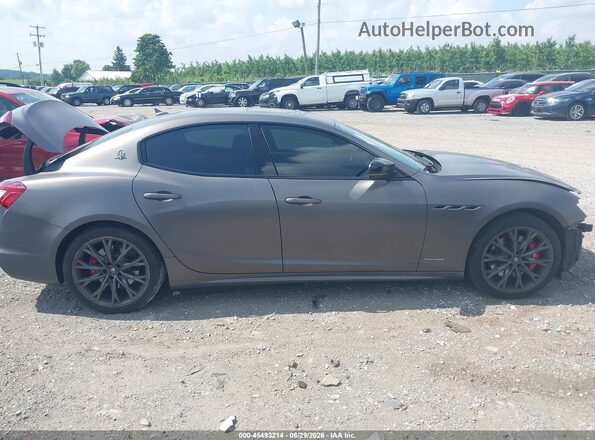 ZAM57YTS2L1343769 2020 MASERATI GHIBLI Gray Rear interior view
