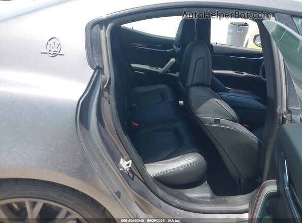 ZAM57YTS9L1343767 2020 MASERATI GHIBLI Gray VIN կոդի պիտակի տեսք