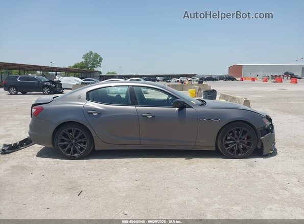 ZAM57YTS9L1343767 2020 MASERATI GHIBLI Gray Սալոնի հետևի տեսք