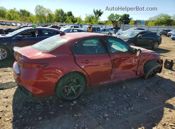 ZARFAEAV1J7580503 2018 ALFA ROMEO GIULIA Red Հետևի աջ