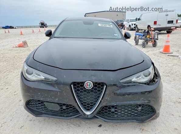 ZARFAECN8J7599479 2018 ALFA ROMEO GIULIA Black Դիմացի տեսք