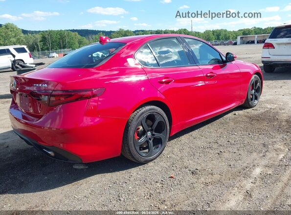 ZARFAEDN2H7539769 2017 ALFA ROMEO GIULIA Red Rear right
