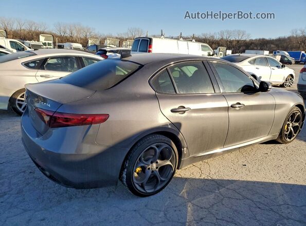 ZARFAEEN6J7589465 2018 ALFA ROMEO GIULIA Gray Trasero derecho