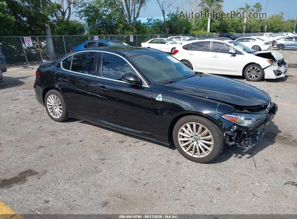 ZARFAMAN2M7644577 2021 ALFA ROMEO GIULIA Black Widok wnętrza 360 stopni