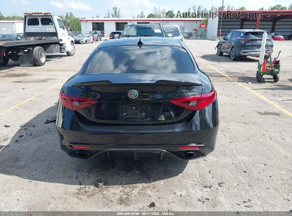 ZARFAMAN2M7644577 2021 ALFA ROMEO GIULIA Black 