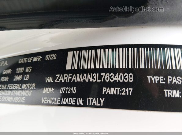 ZARFAMAN3L7634039 2020 ALFA ROMEO GIULIA White Engine compartment view