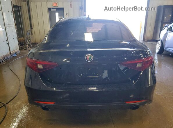 ZARFAMAN9L7636572 2020 ALFA ROMEO GIULIA Black უკანა ხედი