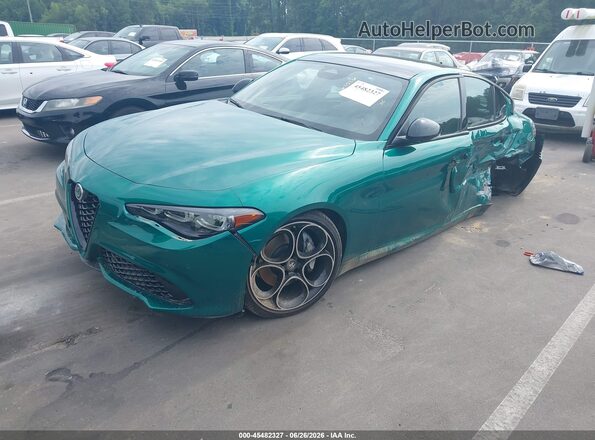 ZARFAMAN9S7689688 2025 ALFA ROMEO GIULIA Turquoise Vista tres cuartos delantera izquierda