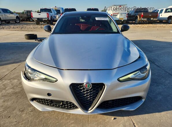 ZARFAMBN0M7639733 2021 ALFA ROMEO GIULIA Silver 