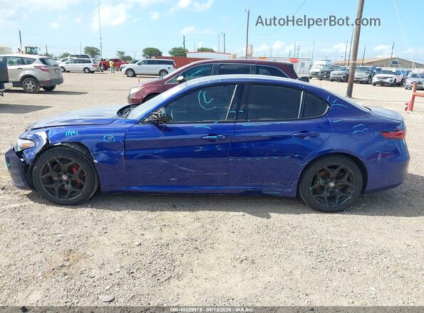 ZARFAMBN3N7662182 2022 ALFA ROMEO GIULIA Синий Панорамный вид салона 360°