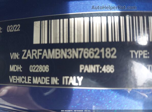 ZARFAMBN3N7662182 2022 ALFA ROMEO GIULIA Синий Вид подкапотного пространства