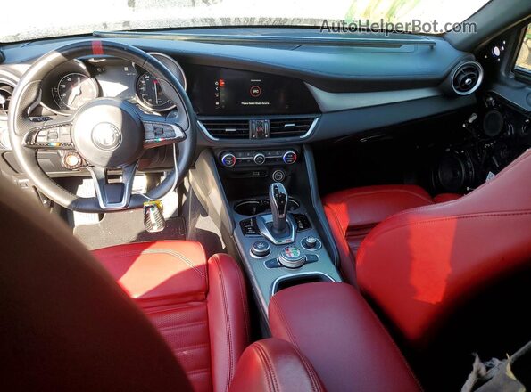 ZARFAMBN4P7671380 2023 ALFA ROMEO GIULIA Gray Dashboard view