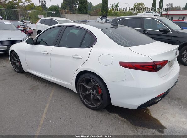 ZARFAMBN5K7605493 2019 ALFA ROMEO GIULIA White Rear left