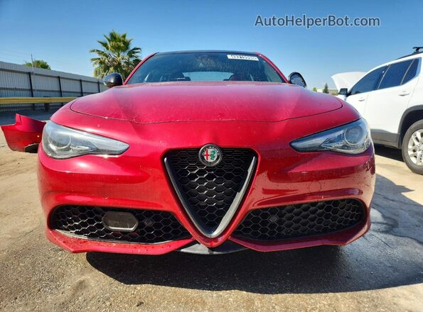 ZARFAMBN5N7656867 2022 ALFA ROMEO GIULIA Red 