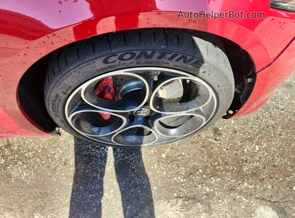 ZARFAMBN5N7656867 2022 ALFA ROMEO GIULIA Red 