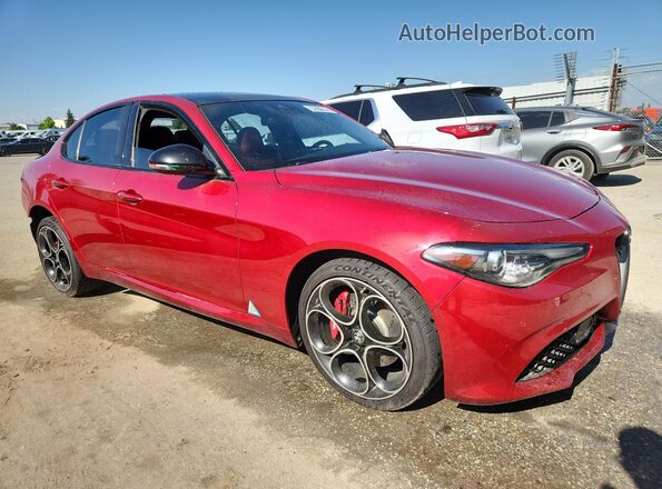 ZARFAMBN5N7656867 2022 ALFA ROMEO GIULIA Red 