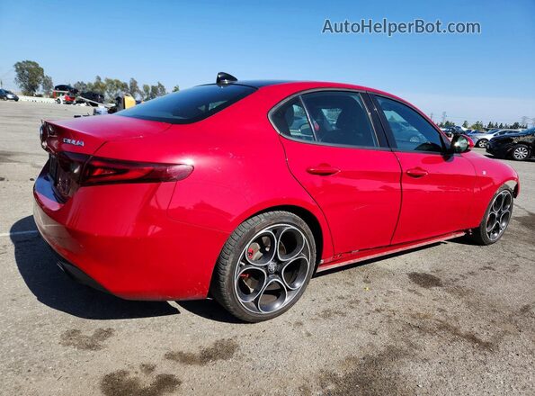 ZARFAMBN6N7656795 2022 ALFA ROMEO GIULIA Красный 