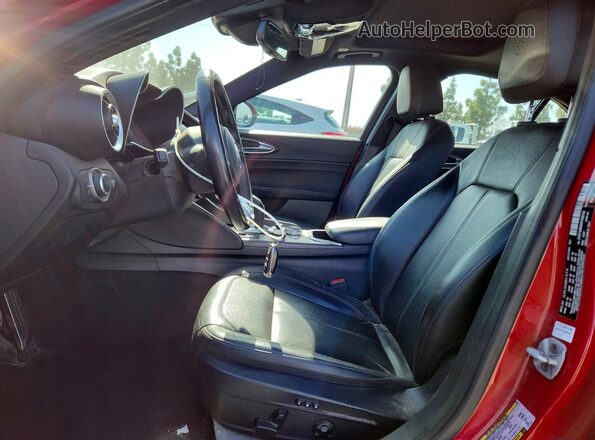 ZARFAMBN6N7656795 2022 ALFA ROMEO GIULIA Красный 