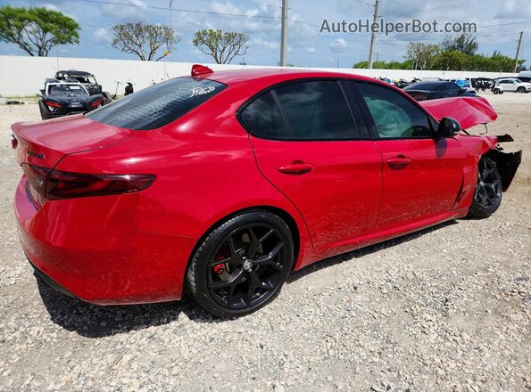 ZARFAMBN7L7631398 2020 ALFA ROMEO GIULIA Red Հետևի աջ