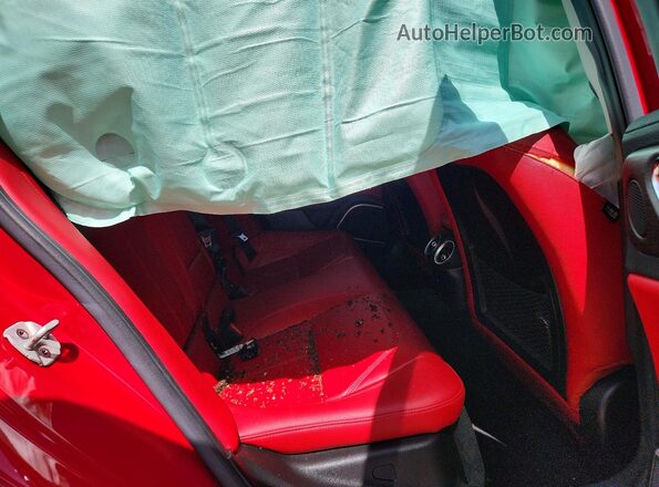 ZARFAMBN7L7631398 2020 ALFA ROMEO GIULIA Red Հետևի նստատեղերի տեսք