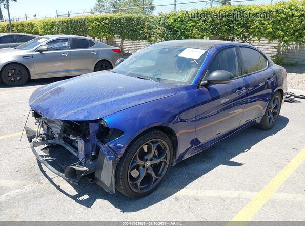 ZARFAMBN9L7634612 2020 ALFA ROMEO GIULIA Blue Vista tres cuartos delantera izquierda