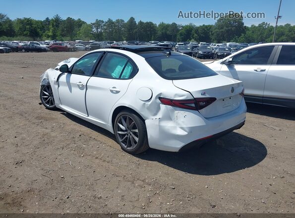 ZARFANBN0N7663733 2022 ALFA ROMEO GIULIA White Trasero izquierdo