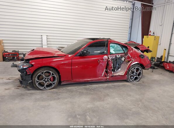 ZARFANBN2P7670959 2023 ALFA ROMEO GIULIA Красный Панорамный вид салона 360°