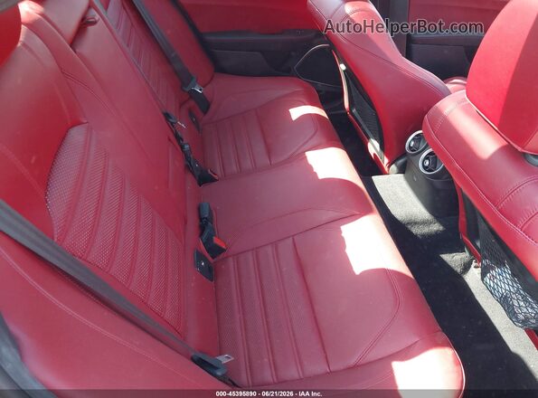 ZARFANBN3L7634577 2020 ALFA ROMEO GIULIA Black Widok naklejki z numerem VIN