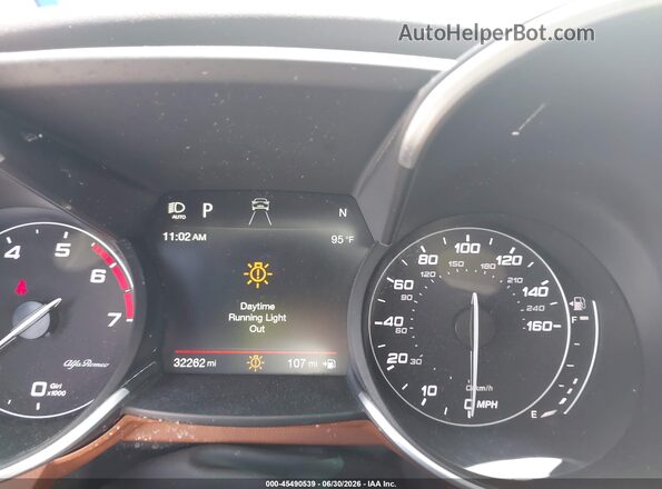 ZARFANBN8K7602867 2019 ALFA ROMEO GIULIA Brown Widok tylnych siedzeń