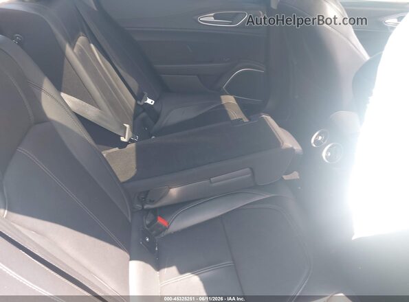ZARFANBN9K7622190 2019 ALFA ROMEO GIULIA White VIN կոդի պիտակի տեսք