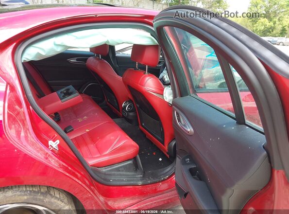 ZARFANBNXN7661441 2022 ALFA ROMEO GIULIA Red Vista de la etiqueta del VIN