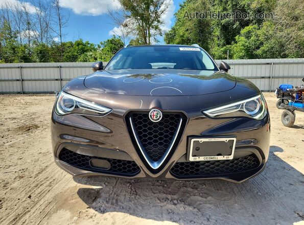 ZASFAKAN3J7B81477 2018 ALFA ROMEO STELVIO Gray 